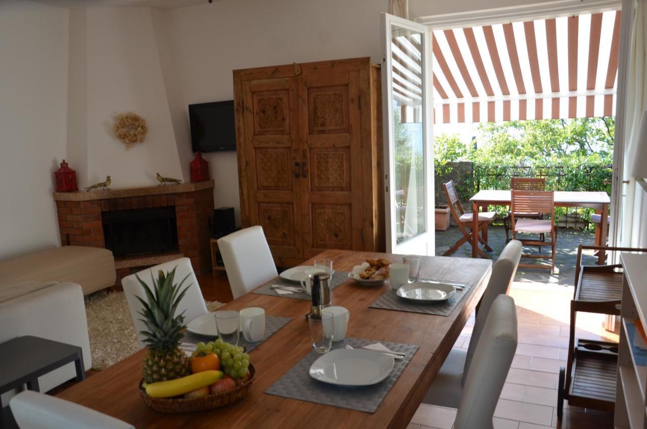 Casa Vacanze Mazurine10 Torri Del Benaco Exterior photo