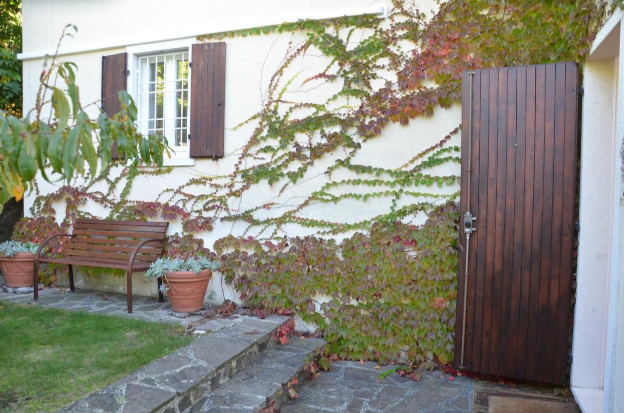 Casa Vacanze Mazurine10 Torri Del Benaco Exterior photo